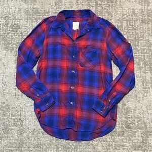 🔥4/20!American eagle vintage boyfriend Red & Blue Plaid Button-Up Shirt. Size XS